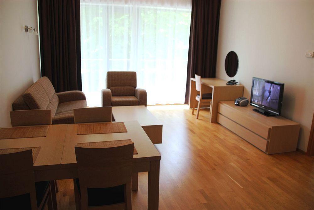 פארנו Seedri Residence מראה חיצוני תמונה