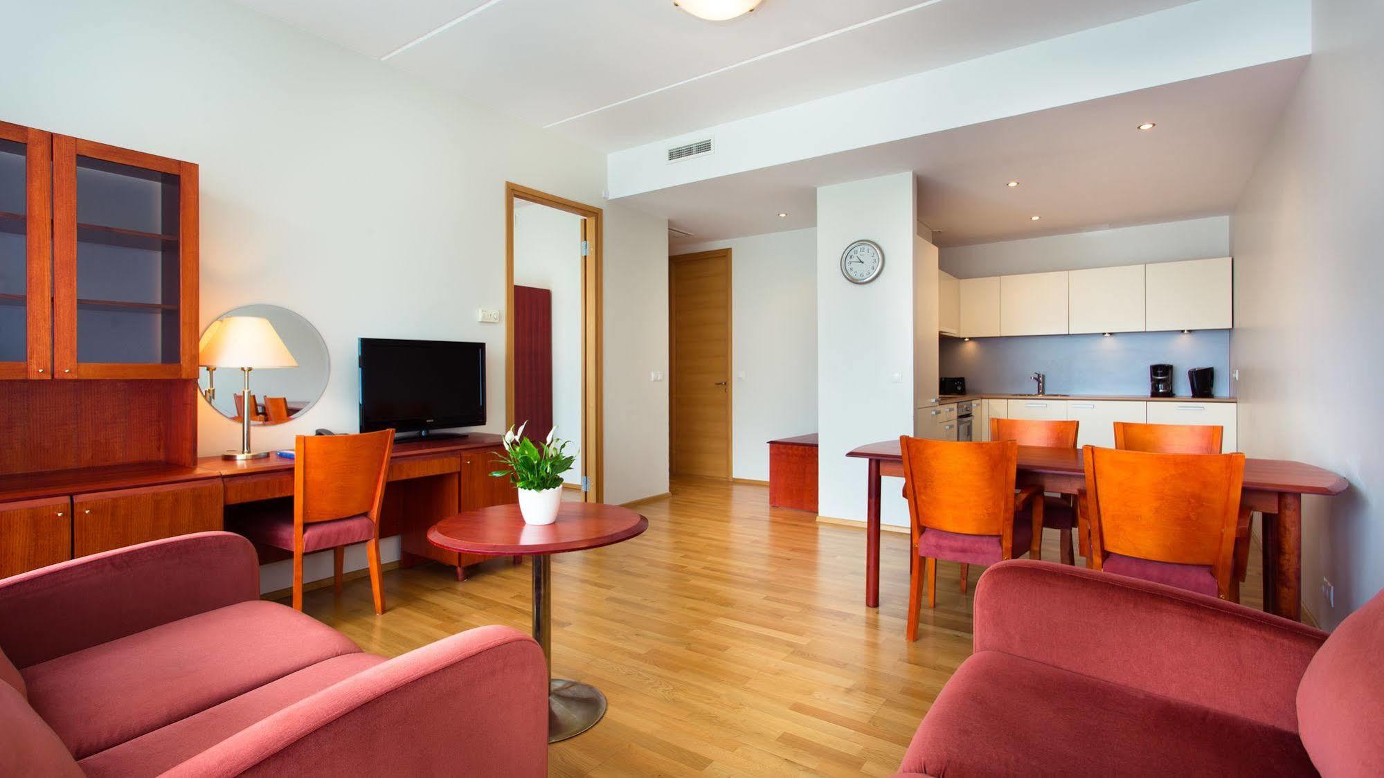פארנו Seedri Residence מראה חיצוני תמונה